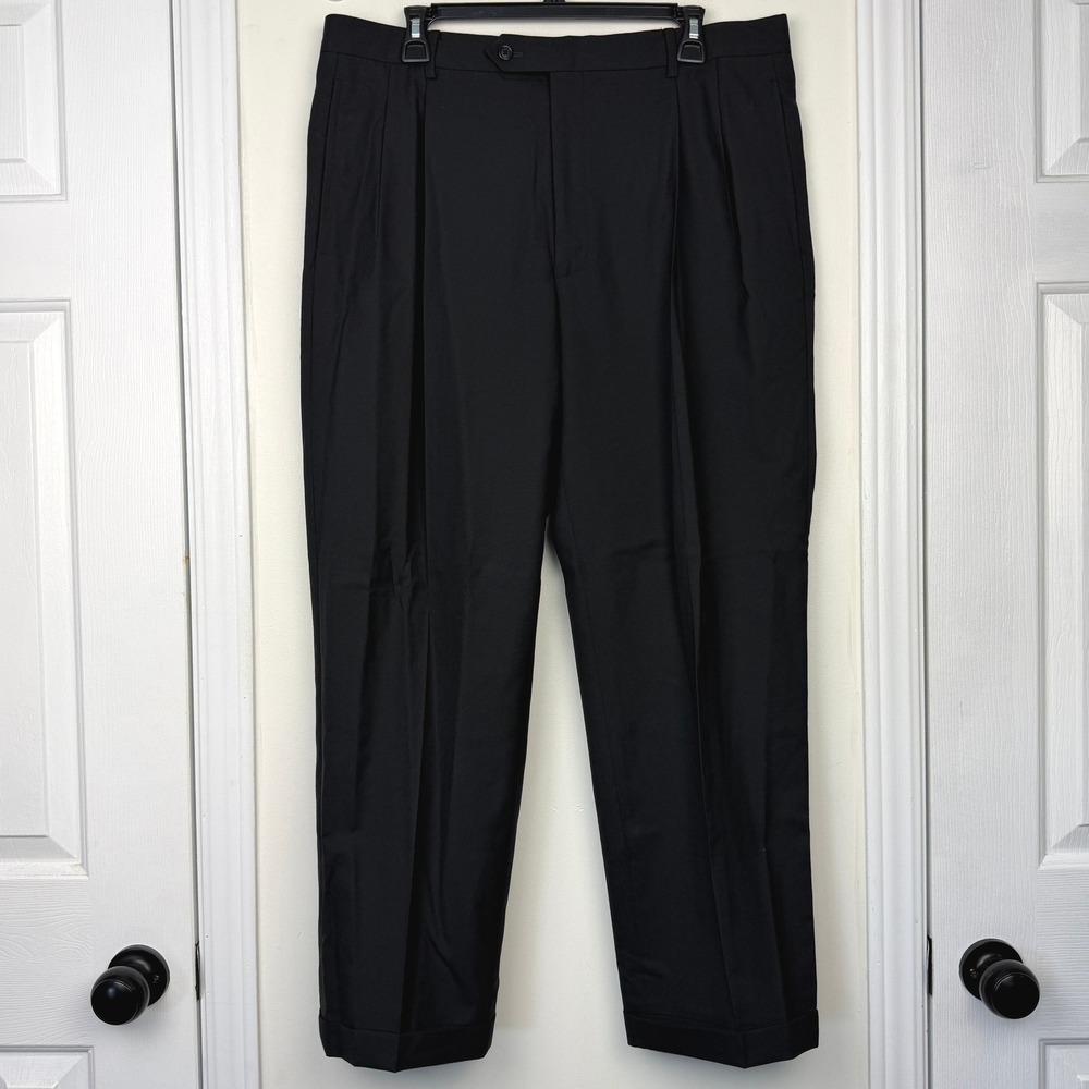 Jos A Bank 2-Piece Suit Mens 42R 36x29 100% WOOL Pleated Cuffed Solid Black - Picture 2 of 16